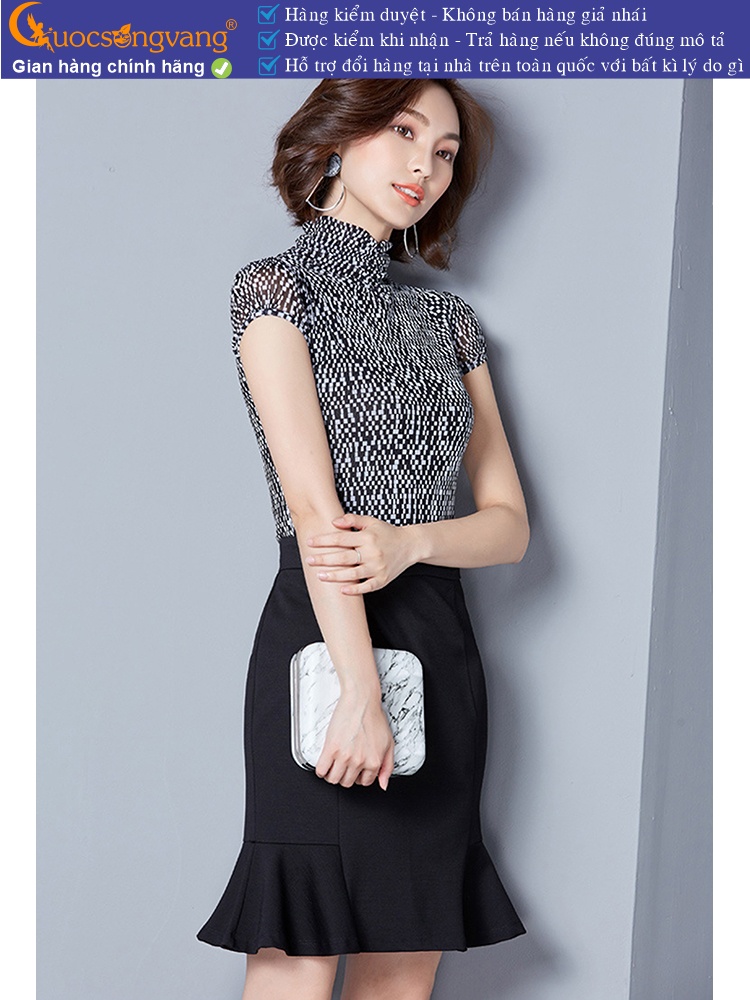 Áo thun nữ hình học kiểu cổ cao ngắn tay GLA266