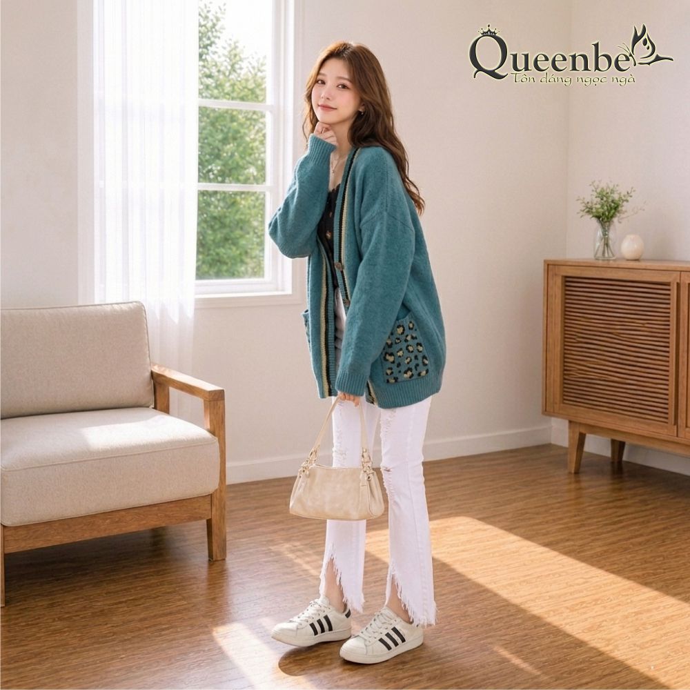 Áo khoác len nữ dệt họa tiết Queenbe GLA297