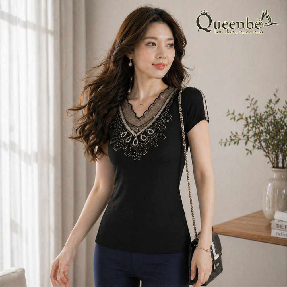 Áo thun nữ kiểu cổ tim đính đá có big size Queenbe GLA262