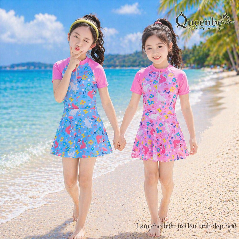 Đồ bơi bé gái liền thân in hoa khóa trước quần đùi rời Queenbe GLSWIM103 vải thun Lycra cao cấp mềm, co giãn, ít thấm mau khô