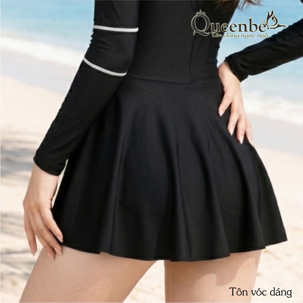 Váy bơi nữ kiểu thể thao Queenbe GLSWIM105 vải polyester co giãn ít thấm hút, mau khô, thân liền trong có quần an toàn, kèm mút ngực