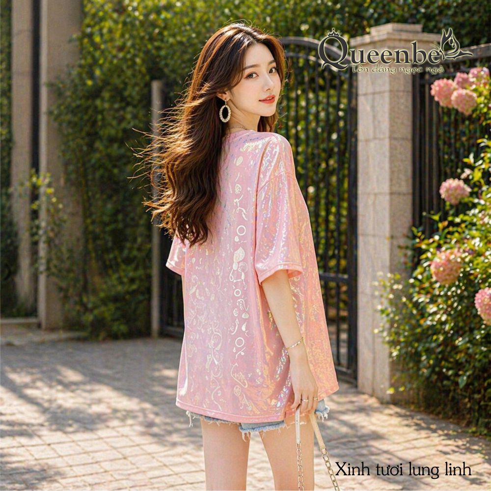 Ao-thun-nu-phom-rong-in-nhu-Queenbe-GLA326-vai-cotton-in-nhu-mem-mai-khong-bong-troc-13.jpg?v=1777033768