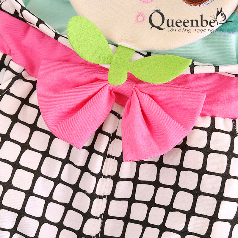 Bo-quan-ao-be-gai-dinh-bup-be-Queenbe-GLSET016-vai-cotton-tinh-khiet-mem-thoang-tham-hut-mo-hoi-tot_Bộ quần áo bé gái đính búp bê Queenbe GLSET016 vải cotton tinh khiết mềm thoáng thấm hút mồ hôi tốt (8).jpg