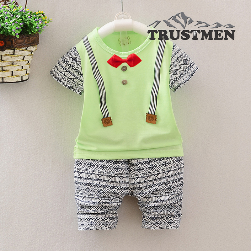 Bo-quan-ao-be-trai-cotton-tinh-khiet-Trustmen-GLSET026-gom-ao-thun-va-quan-lo-mem-thoang-tham-hut-tot_Bộ quần áo bé trai cotton tinh khiết Trustmen GLSET026 gồm áo thun và quần lỡ mềm thoáng thấm hút tốt (1).jpg