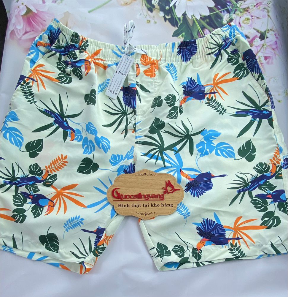 Quan-boi-nam-phom-rong-Trustmen-GLSWIM094-vai-it-tham-hut-mau-kho-in-tinh-te_Quần bơi nam phom rộng Trustmen GLSWIM094 vải ít thấm hút mau khô in tinh tế 28.jpg?v=1781926117