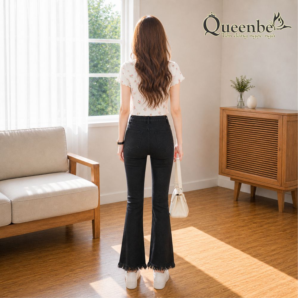 Quan-jean-nu-ong-loe-mai-nghe-thuat-thu-cong-Queenbe-GLQ021-voi-chat-lieu-jean-cotton-mem-co-gian-thong-thoang-tham-hut-tot-21.jpg?v=1777813112