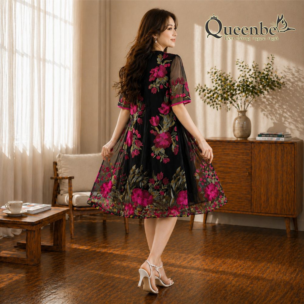 Vay-dam-suong-kem-ao-choang-theu-hoa-Queenbe-GLV123-big-size-11.jpg?v=1779784083