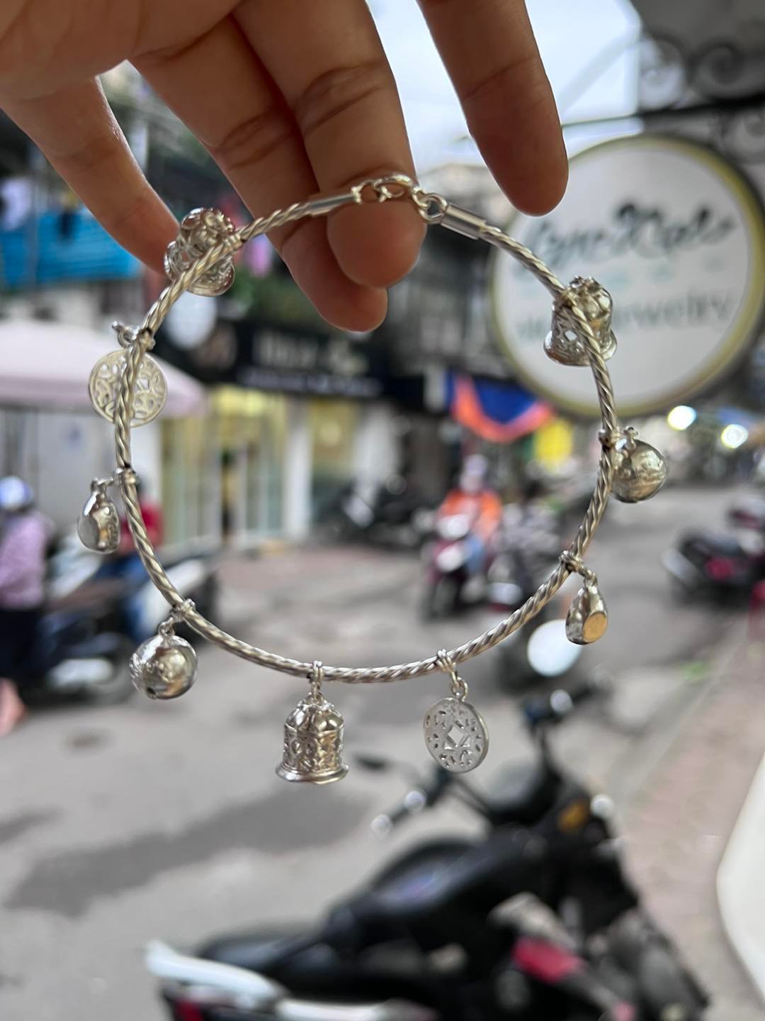 Kiềng chân 9 charm bạc nguyên chất 99