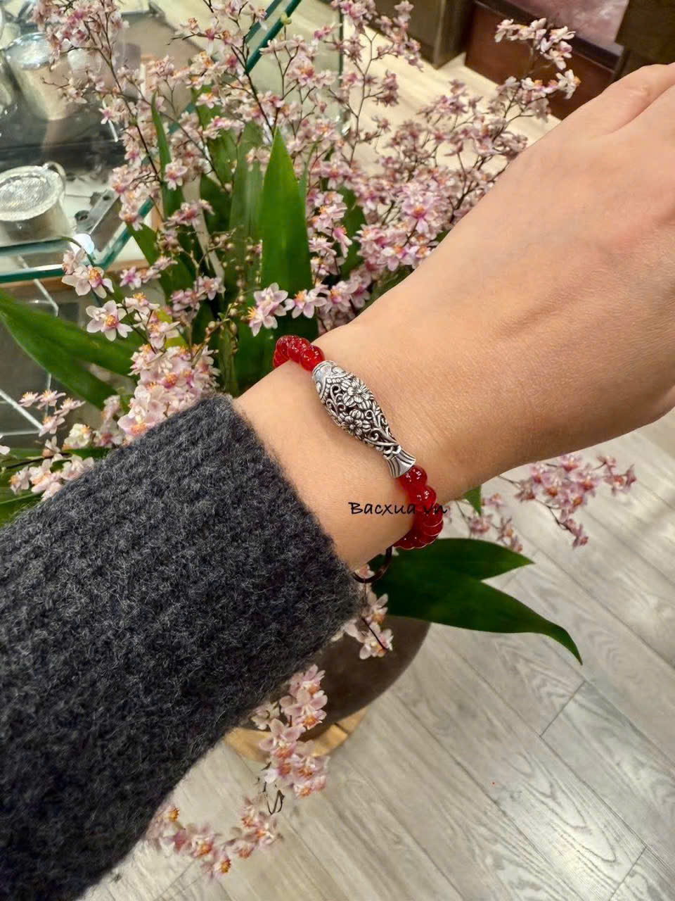 Charm cá thần tiên bạc nguyên chất 99