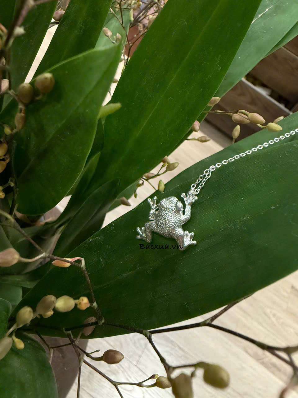 Ếch 3d bạc nguyên chất 99