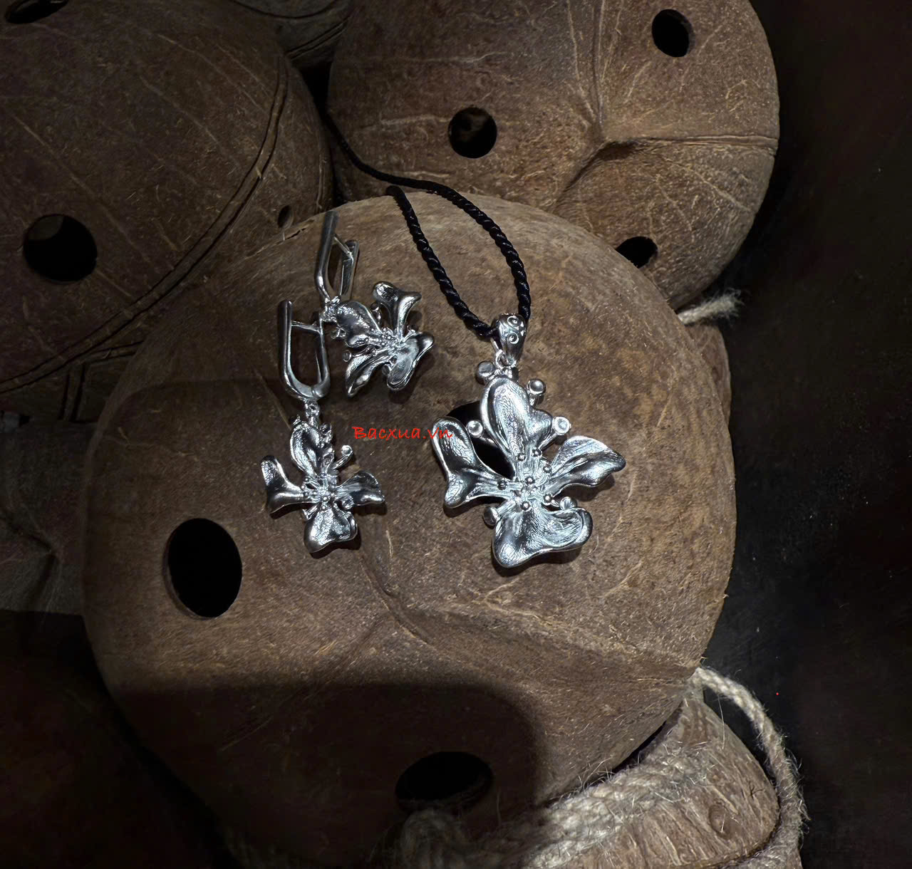 Khuyên tai hoa dành dành bạc nguyên chất 99