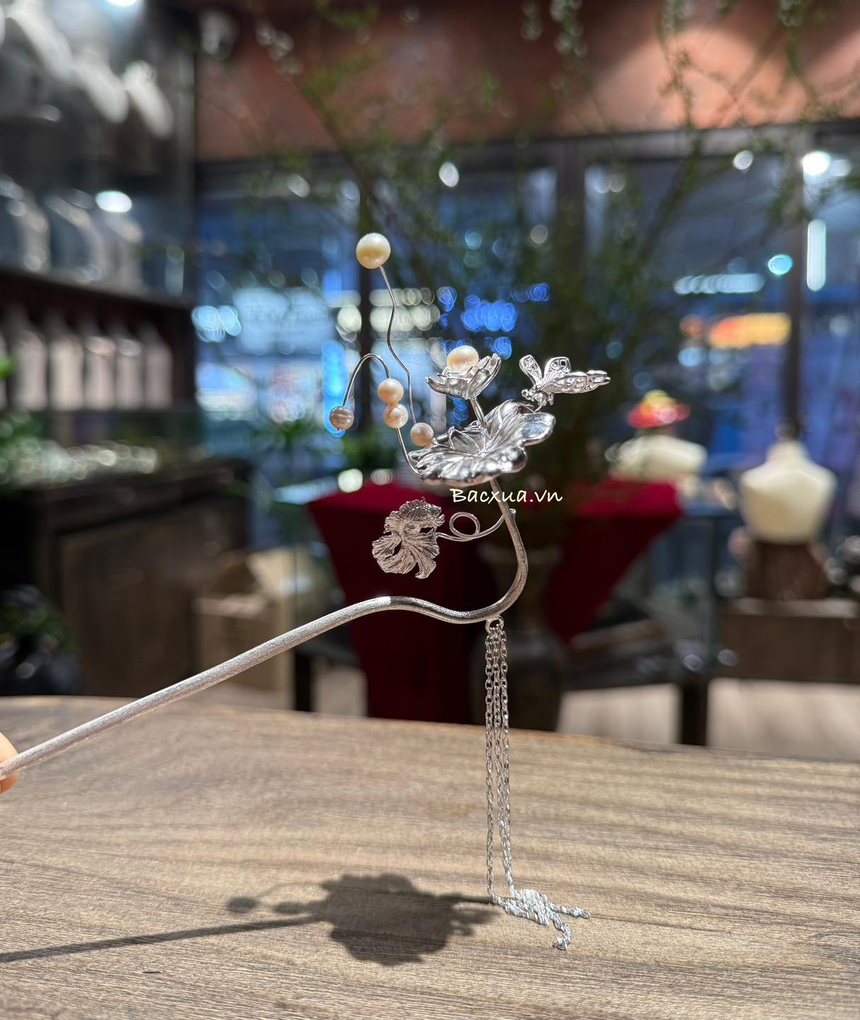 Trâm hoa sen cách điệu bạc nguyên chất 99