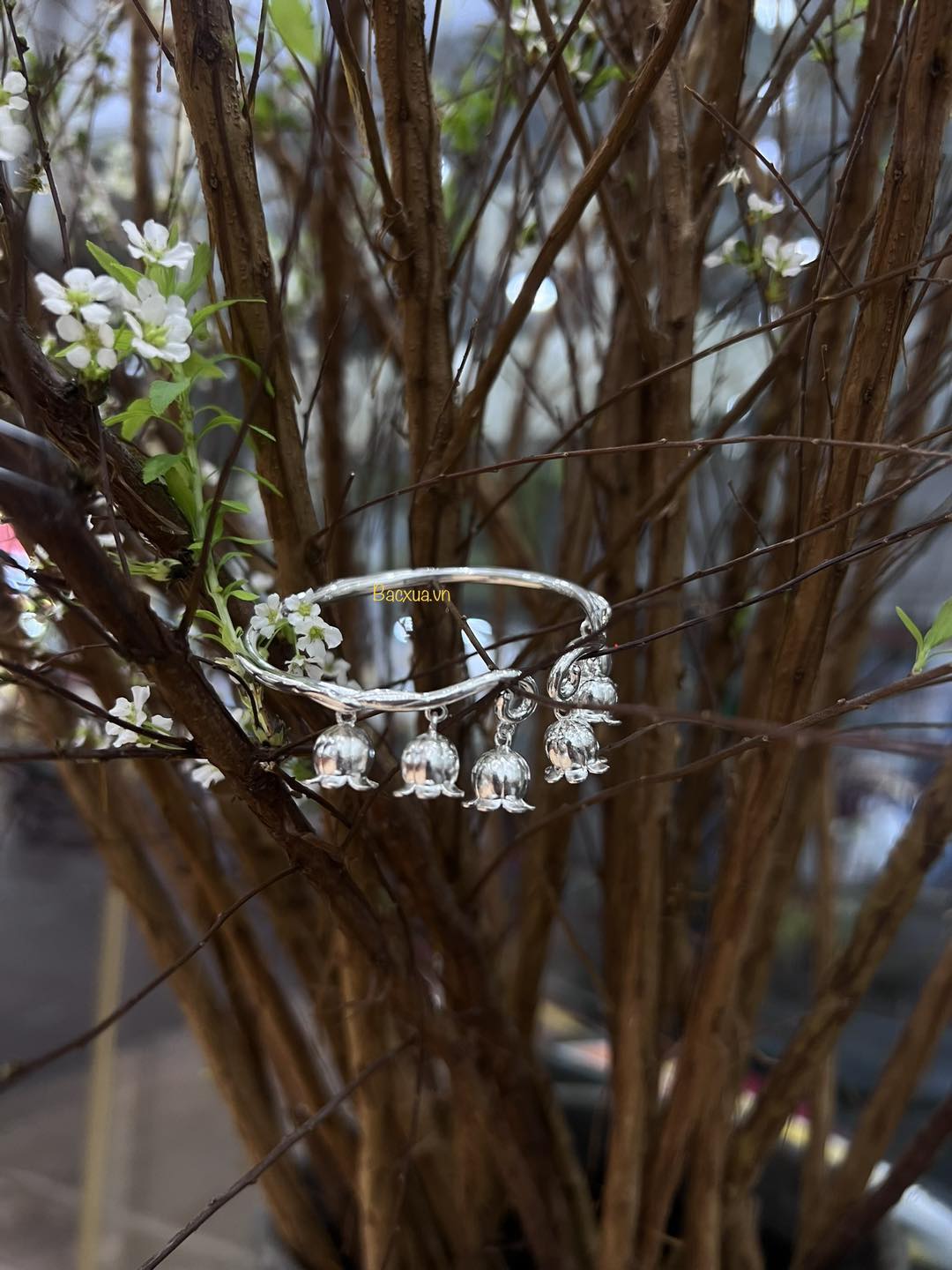 Vòng tay hoa linh lan bạc nguyên chất