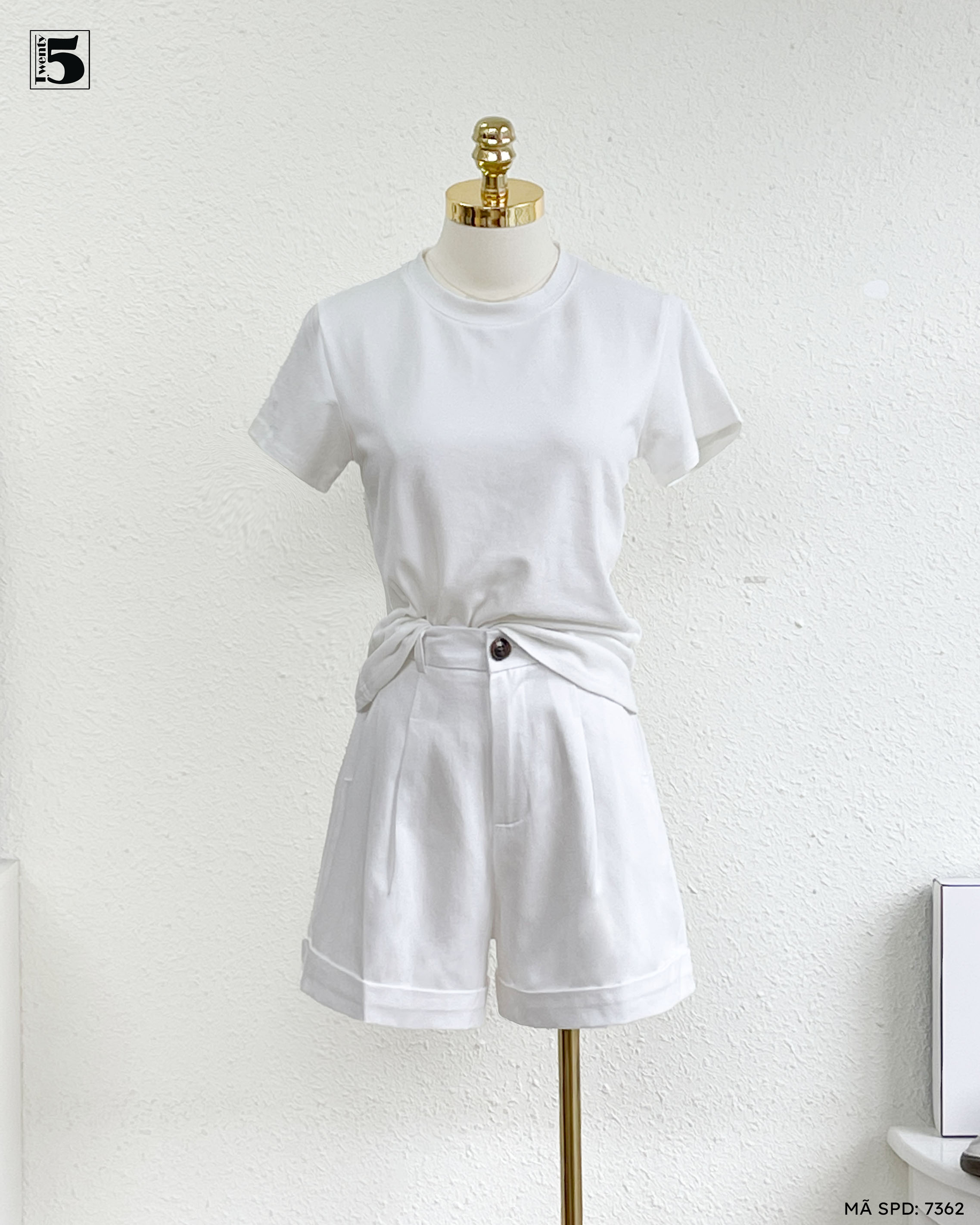 Quần short jeans 7362-259 xếp ly tôn dáng trẻ trung, năng động đặc biệt thích hợp với mùa hè