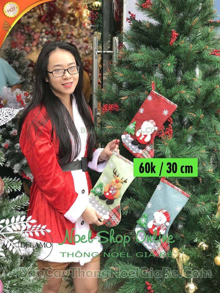 Decal trang trí Noel, giáng sinh giá rẻ độc đáo 21.10.2023