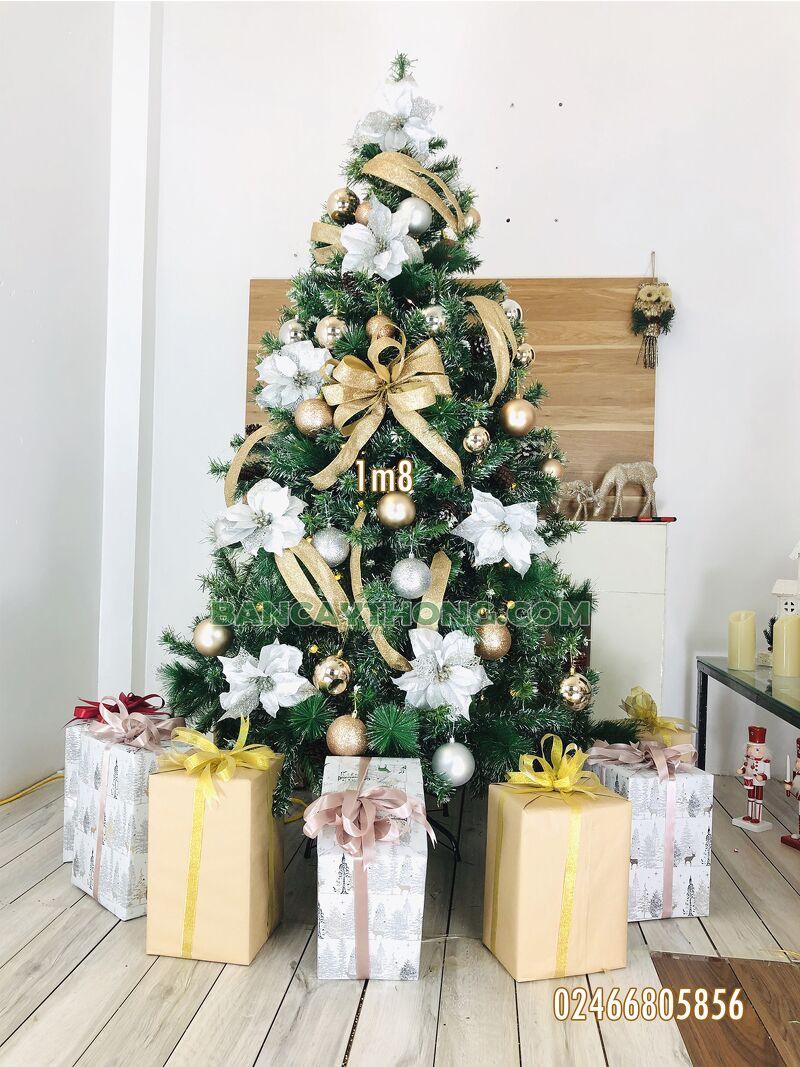 Mẫu trang trí decor tiểu cảnh đẹp noel cho phòng khách