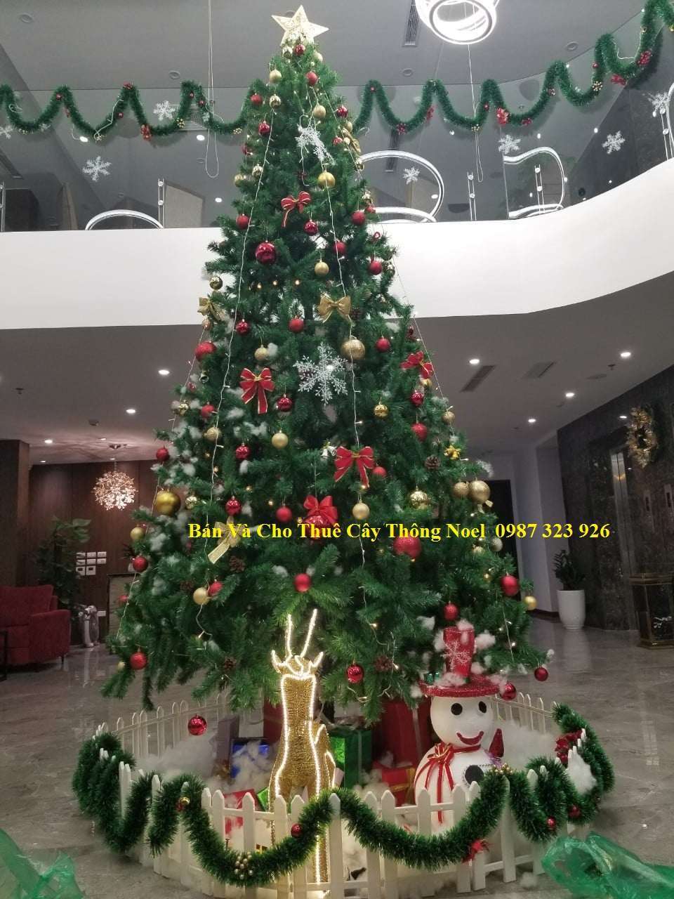 Những ý tưởng trang trí nhà cửa mùa Noel LH 0989658948 14.10