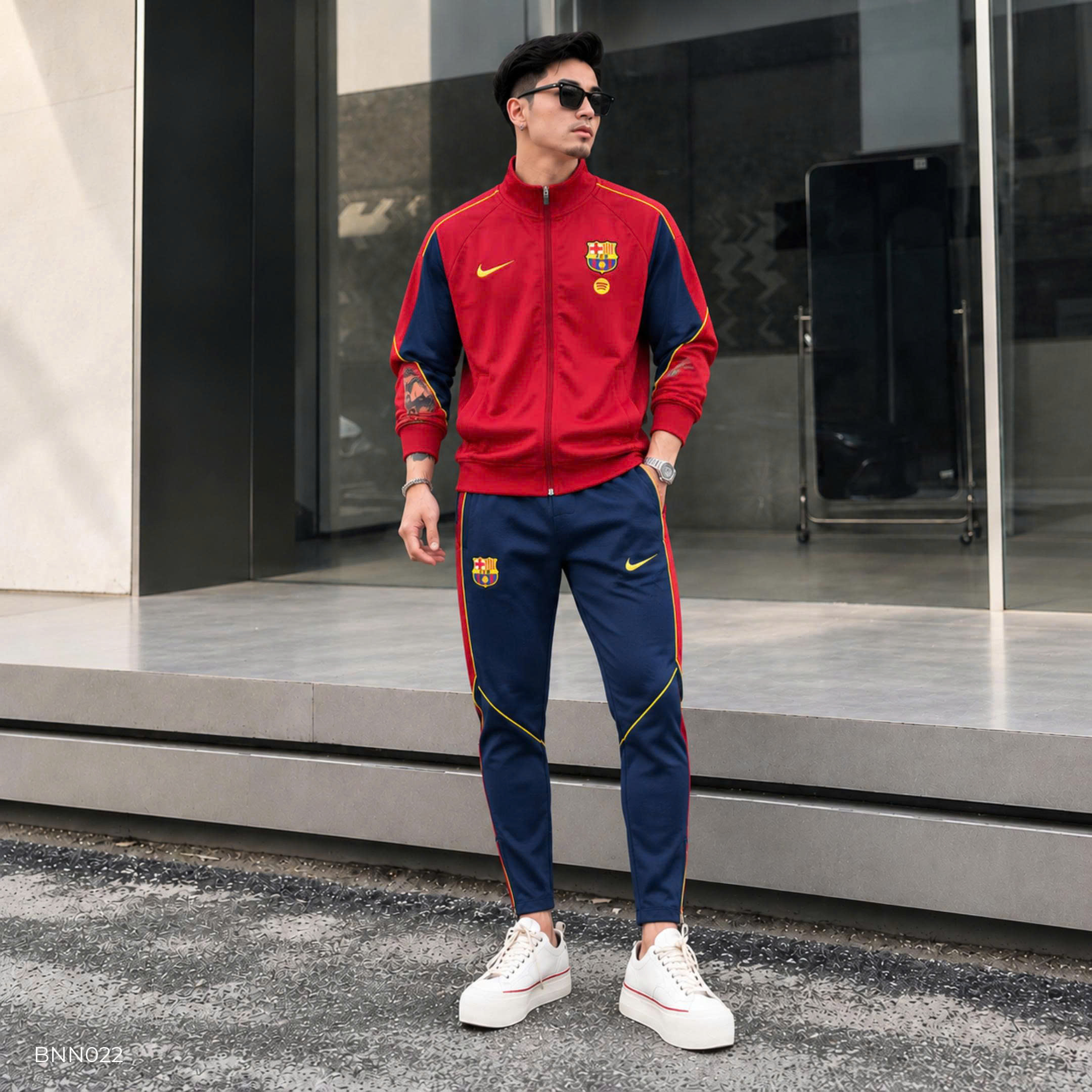 BNN022 FCB04