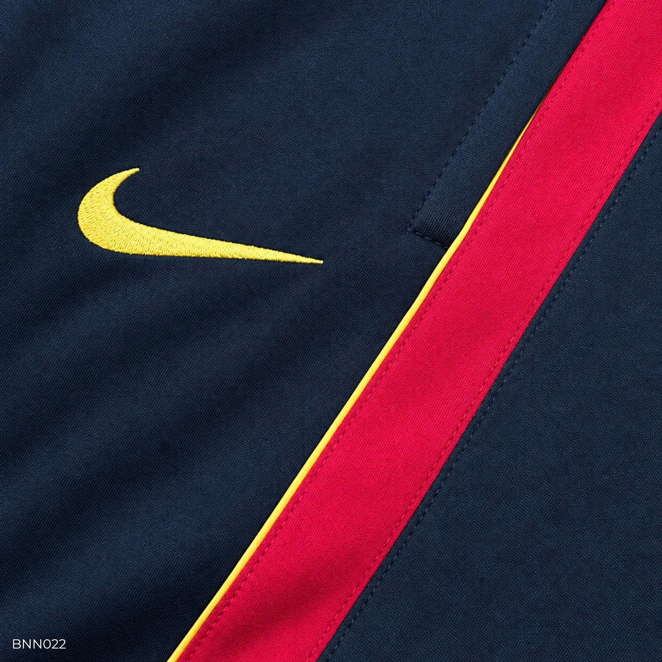 BNN022 FCB04