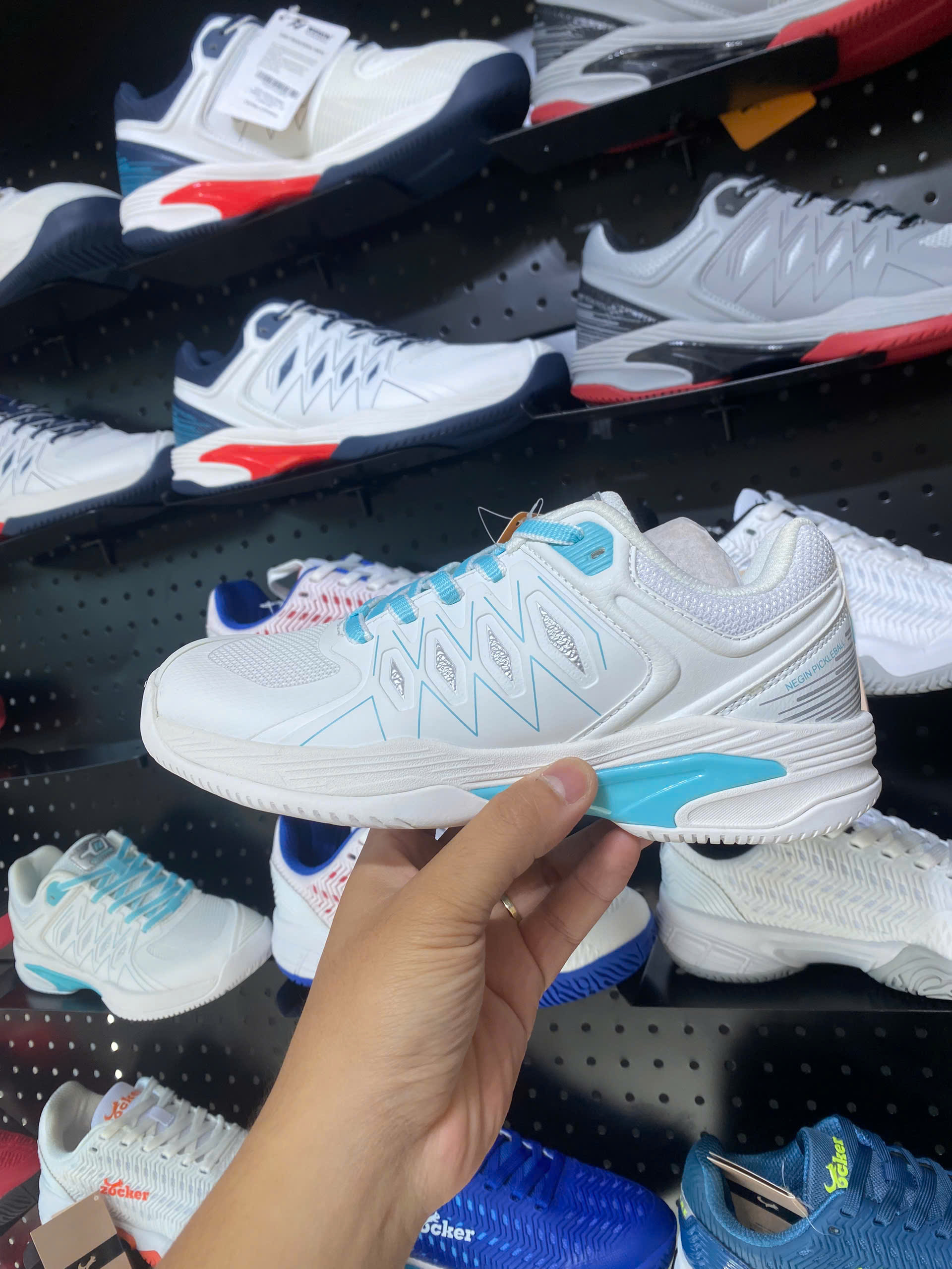 GIÀY NEGIN PRIME TRẮNG