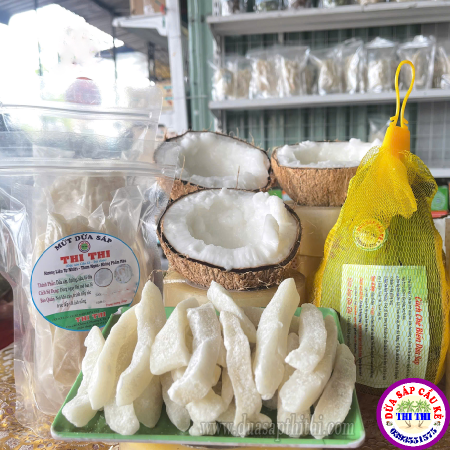 Combo Dừa Sáp Loại 2 Size Lớn + 150gr Mứt Dừa Sáp Loại 1 Vị Lá Dứa