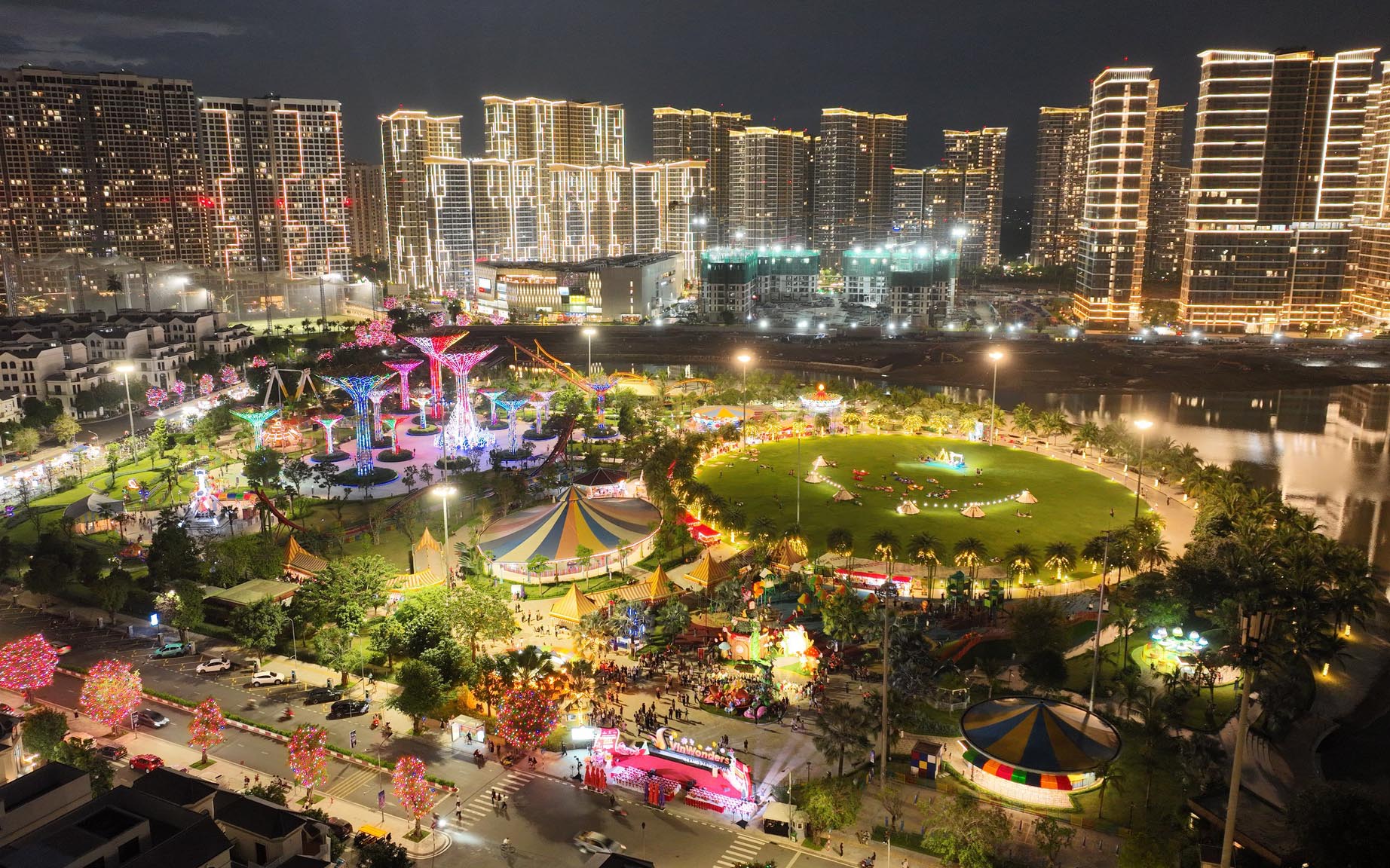 Vinhomes Grand Park, Quận 9 (CĐT Vinhomes)