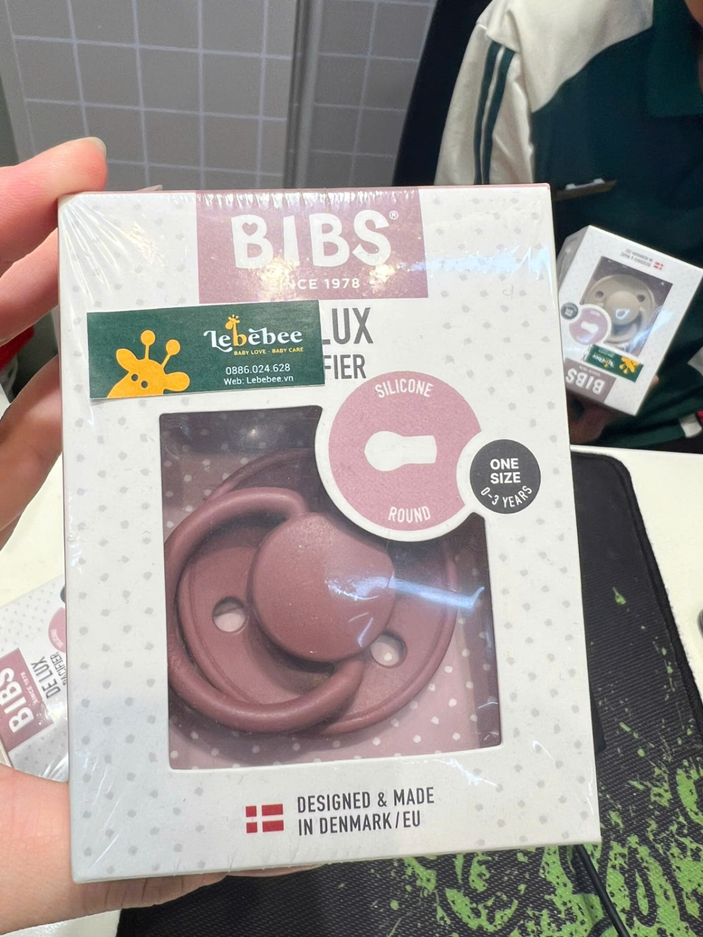 Núm ti giả Bibs De lux Silicon Hàn Quốc cho bé 0-36m ( Woodchuck)