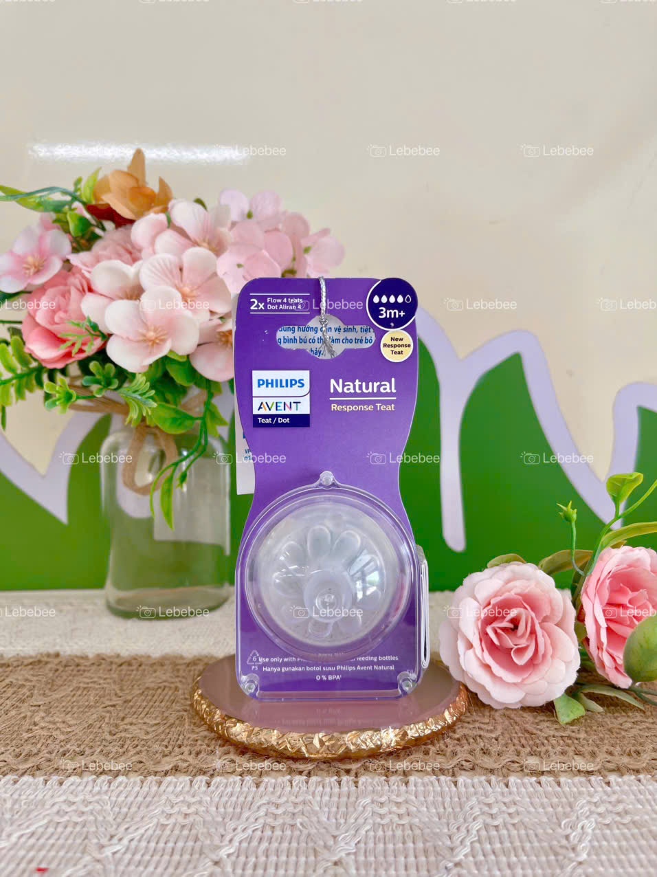 Núm ty Philips Avent mô phỏng tự nhiên mới cho trẻ từ 3 tháng tuổi ( vỉ đôi )