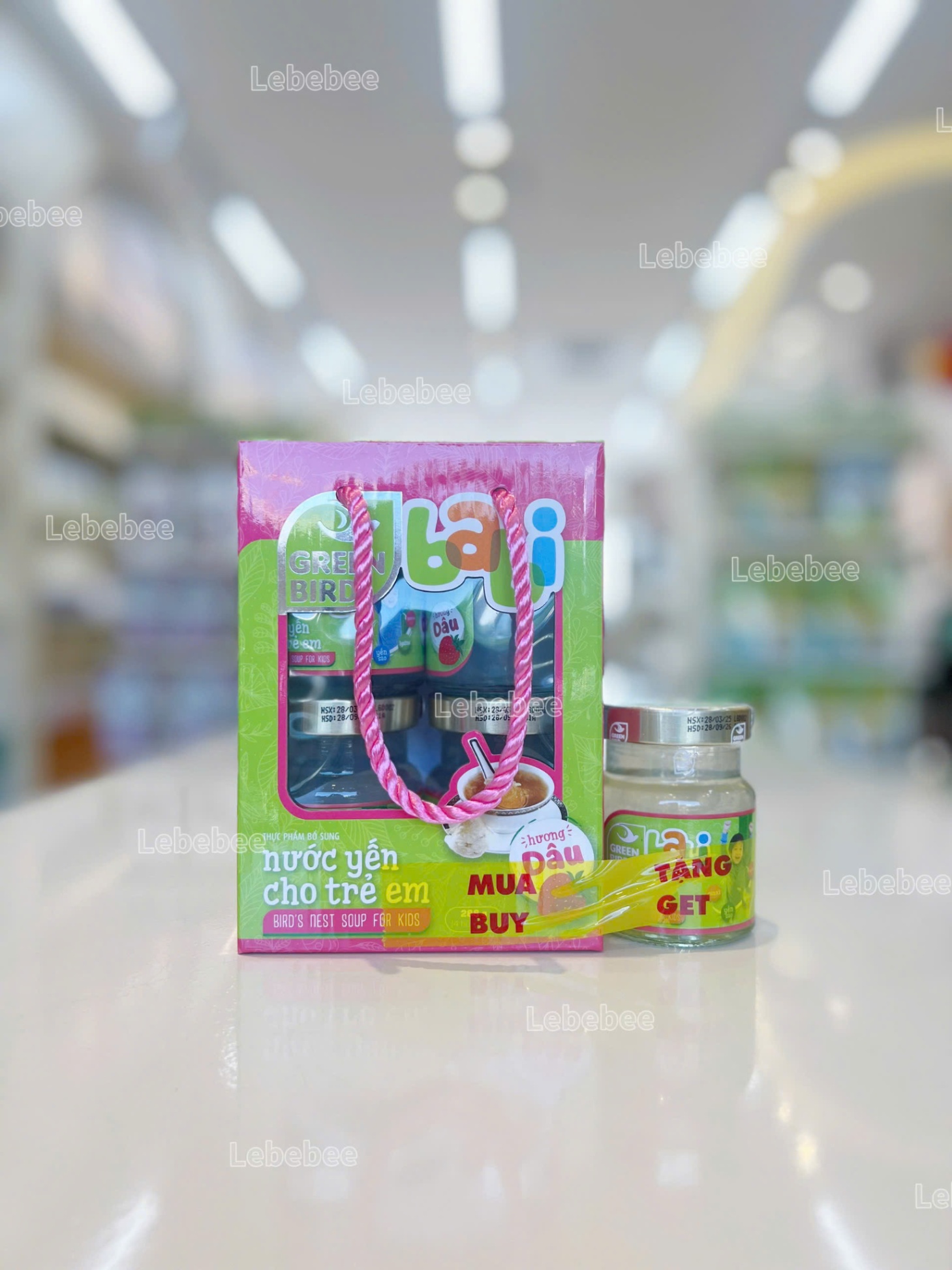 Nước yến sào cho trẻ em Green Babi hương dâu 72g - Lốc 4