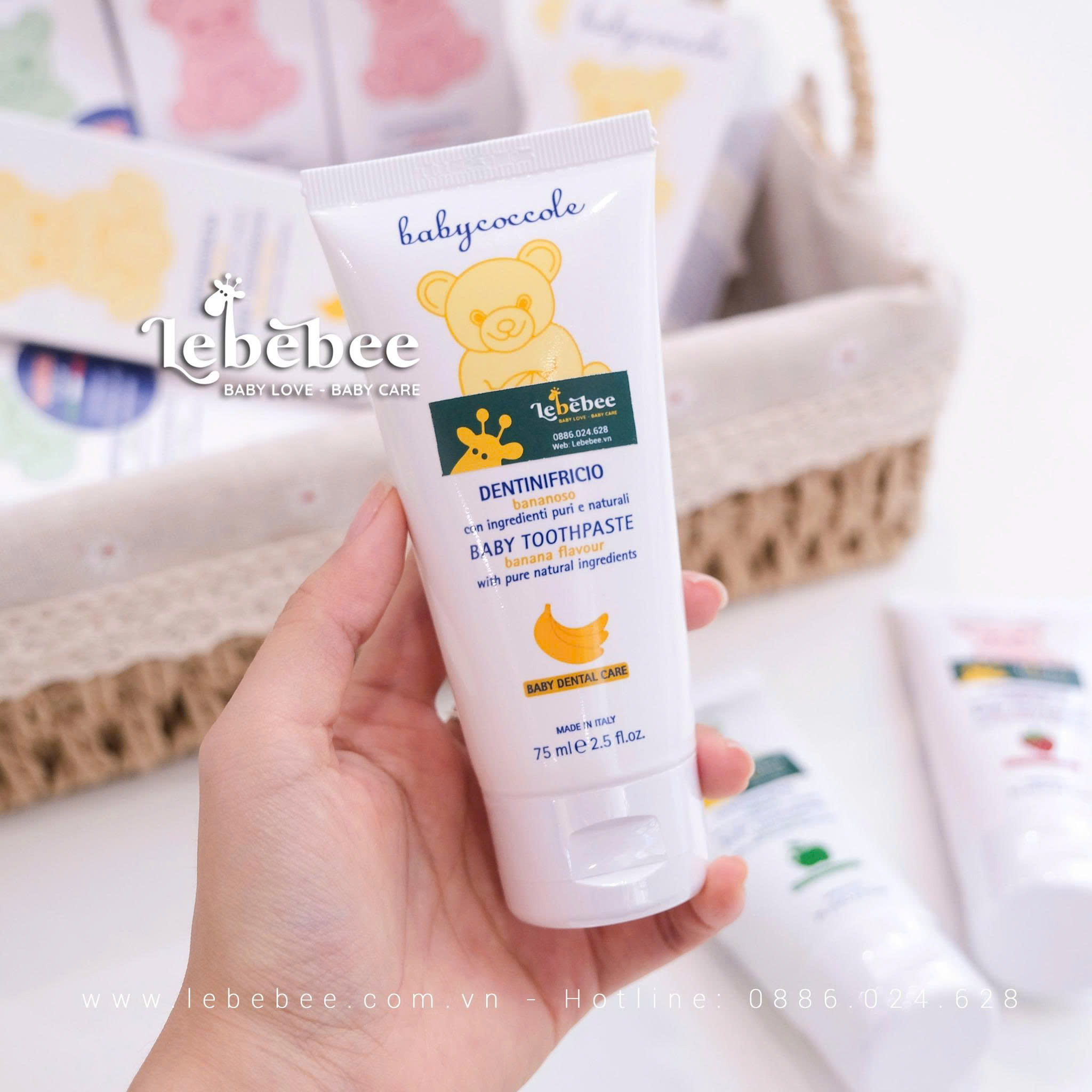 Kem đánh răng Babycoccole hương chuối cho bé từ sơ sinh