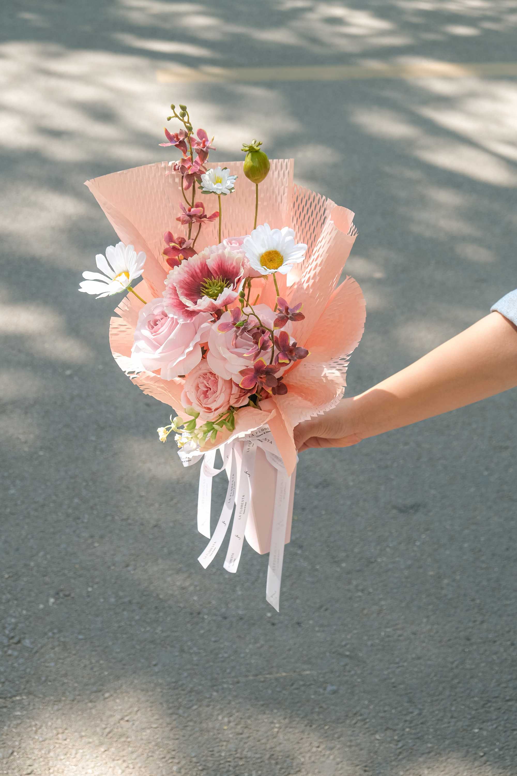 Bó hoa 20 10 tặng mẹ vợ người yêu