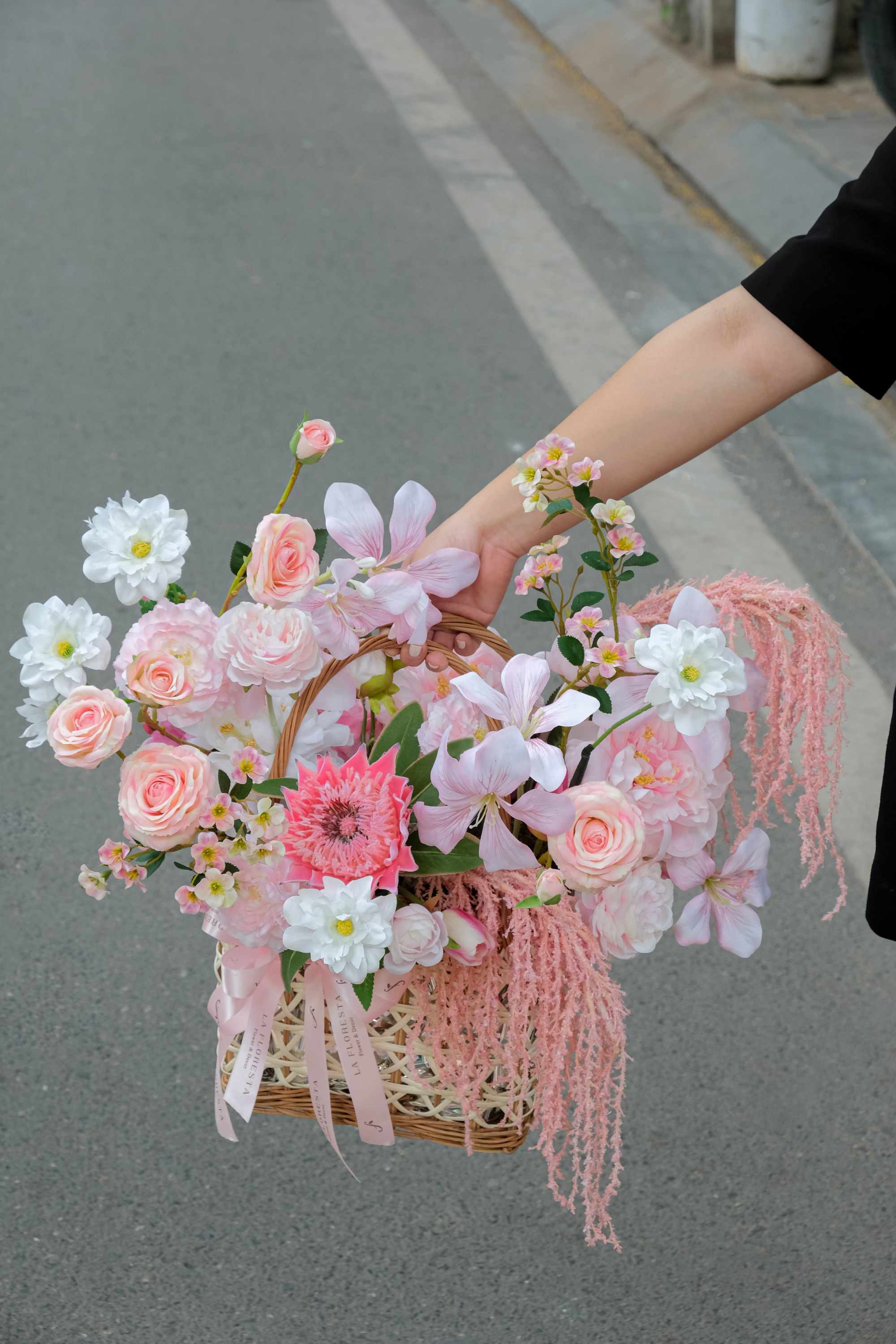 lẵng hoa sinh nhật sang trọng