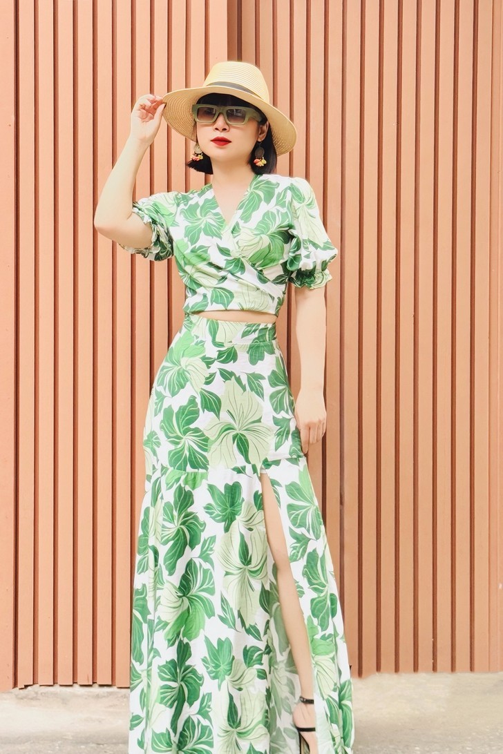 VN5H - SET BỘ ĐŨI TẰM NHÂT HOA 1-6943AR