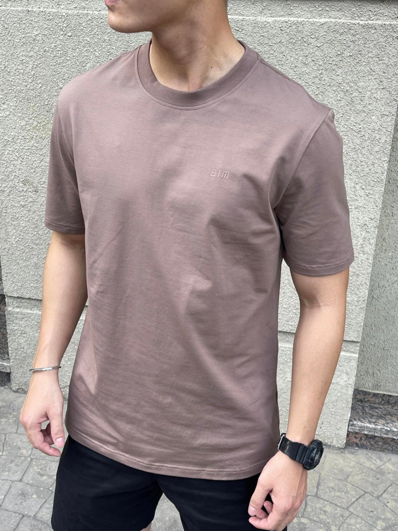 T-shirt cổ tròn BTM