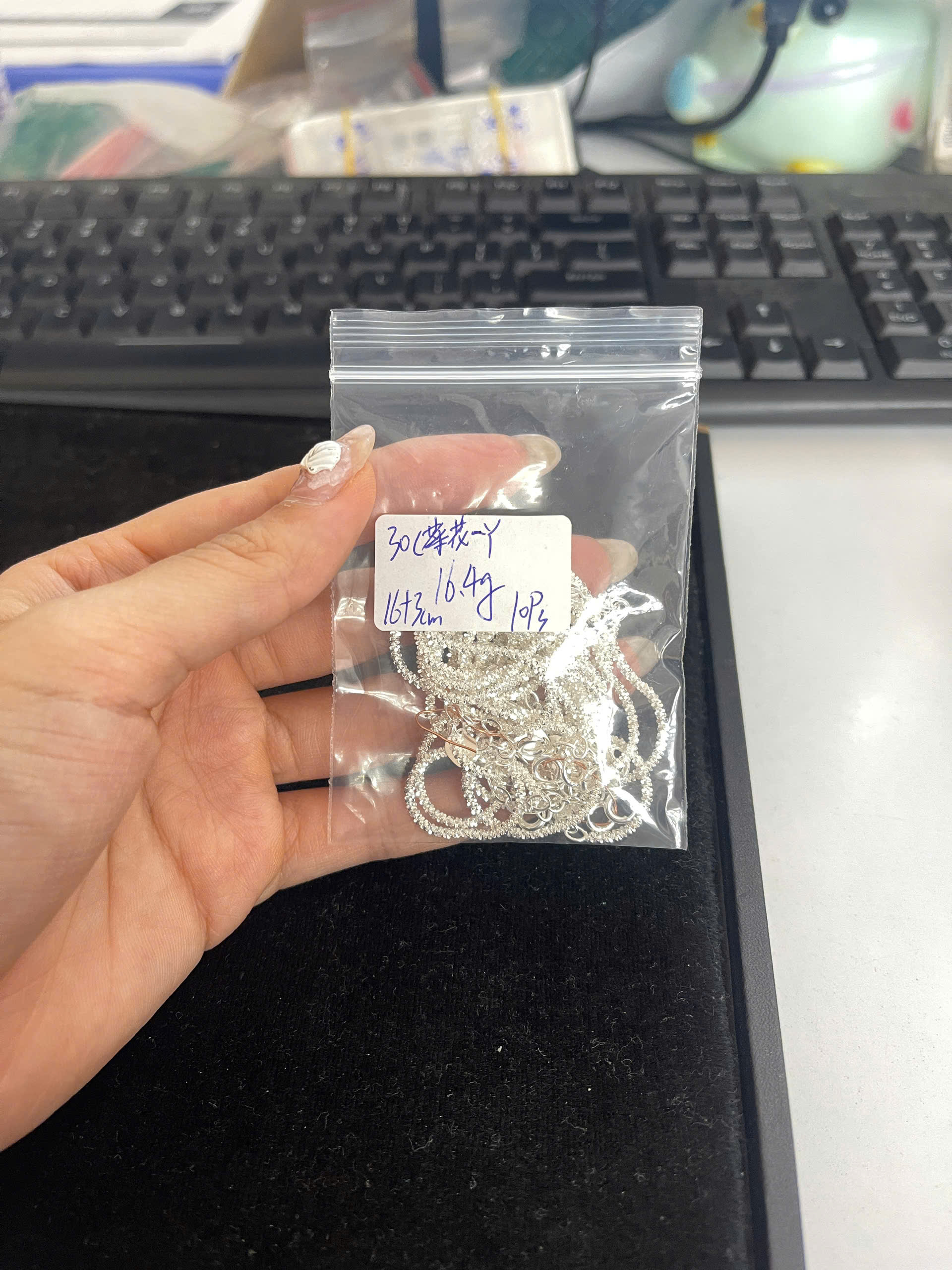 Lắc tay nữ xoắn kim tuyến LNU0020 1.5mm - Vàng hồng - 17