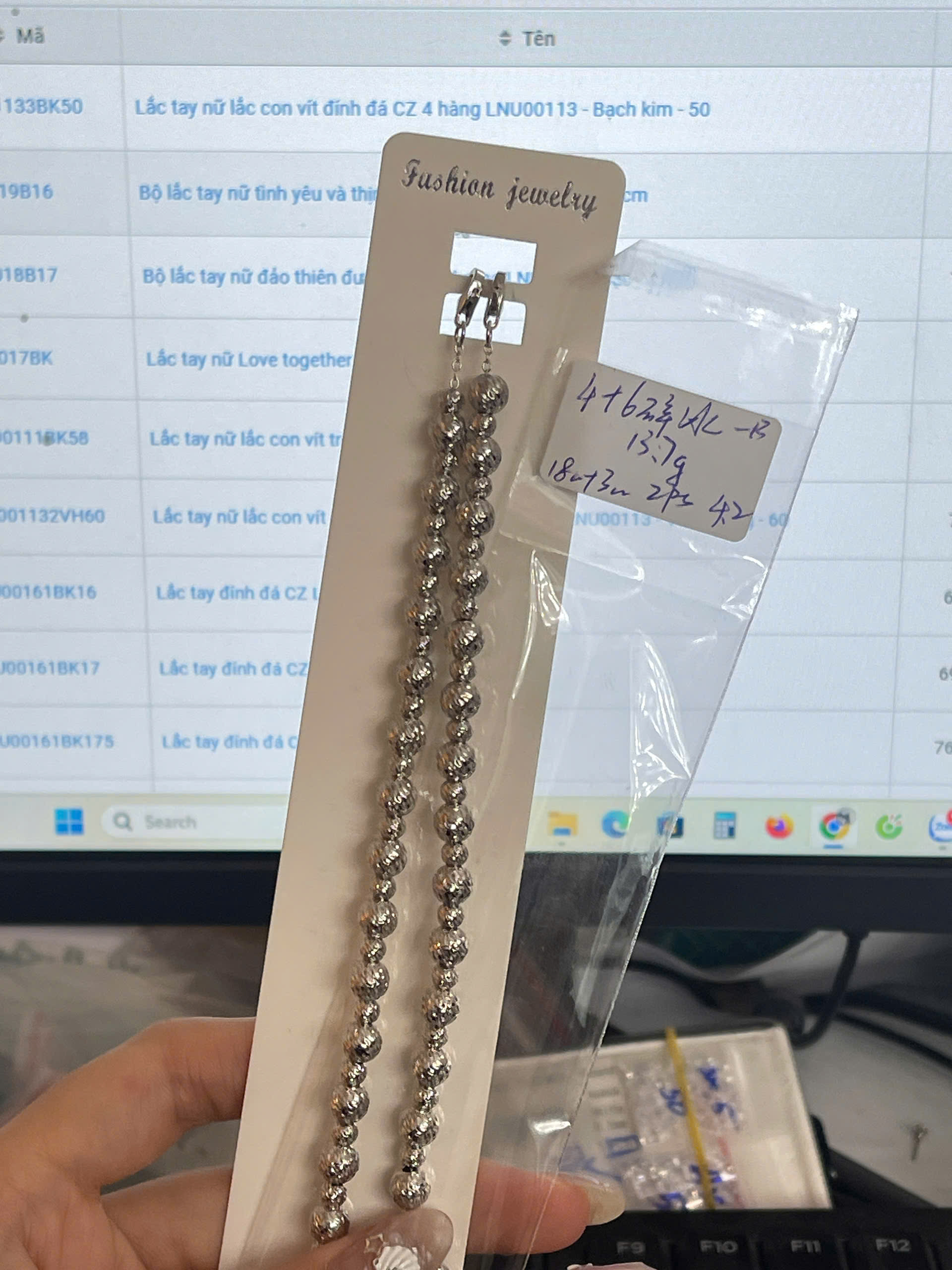 Lắc tay nữ lắc bi bạc vân sóng nước 4 LNU005 - Vàng hồng - 20