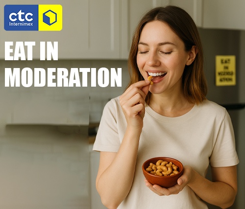 Should You Eat Cashews Daily? Benefits & Risks of Roasted Salted Cashews