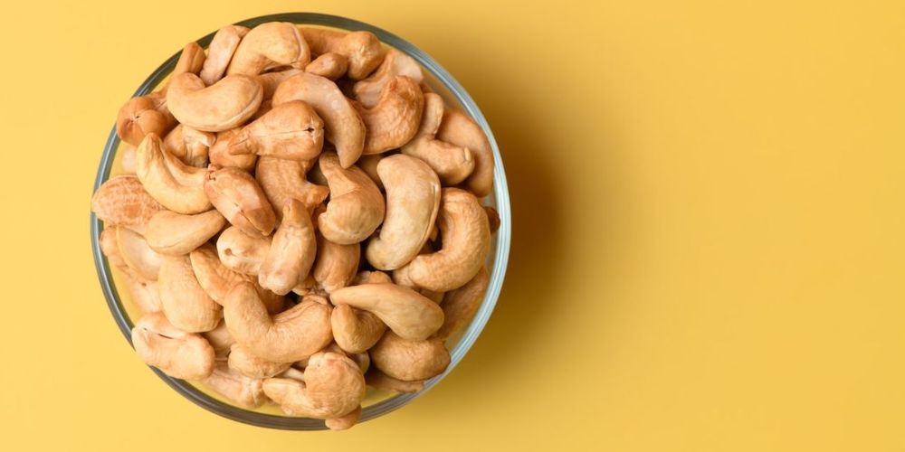 The-Plant-Based-Revolution-Why-Vietnam-Cashew-Nuts-are-the-Premier-Ingredient-for-Global-Food-Innovators-1.jpg