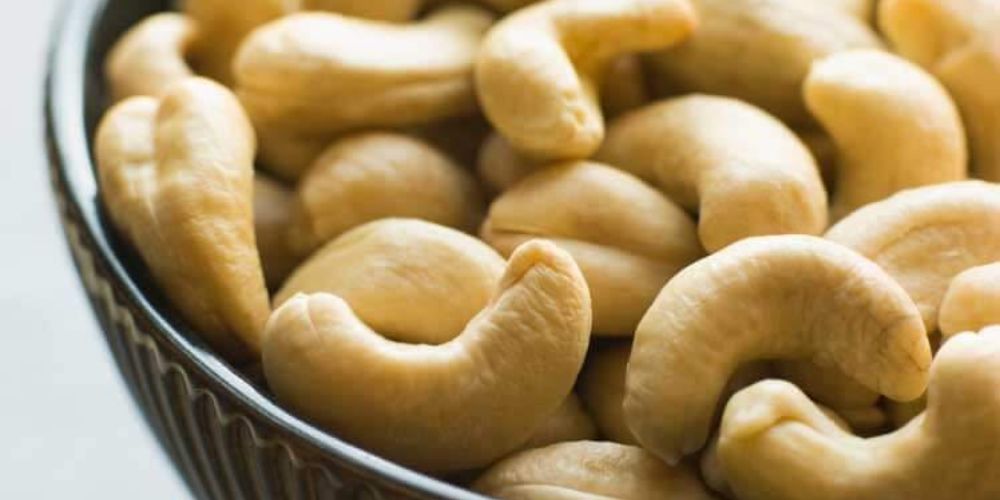 The-Strategic-Blueprint-Why-Vietnam-Cashew-Nuts-Dominate-Global-Bulk-Procurement-2.jpg