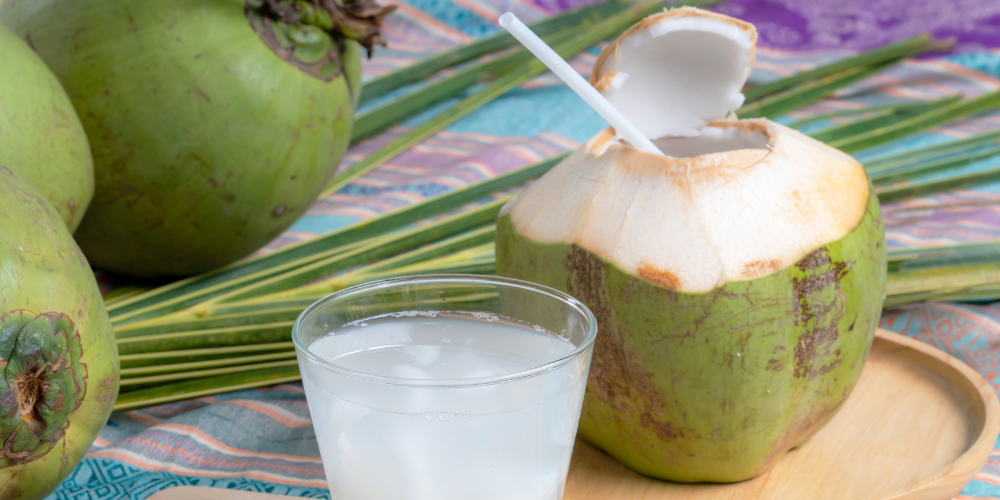 Top-7-Reasons-to-Source-Ben-Tre-Green-Xiem-Coconuts-for-Global-Export-2.png