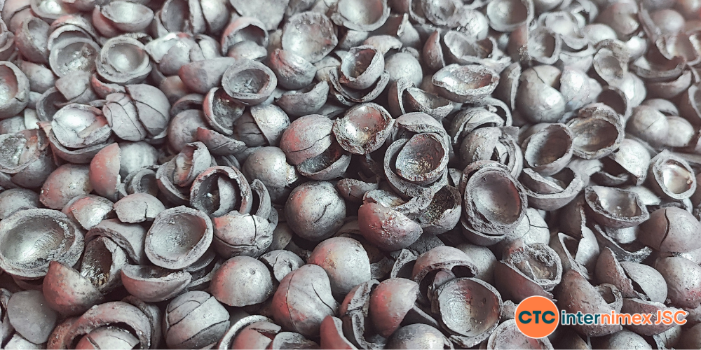 Vietnam-Macadamia-Shell-Charcoal-Industrial-Bulk-Export-1.png