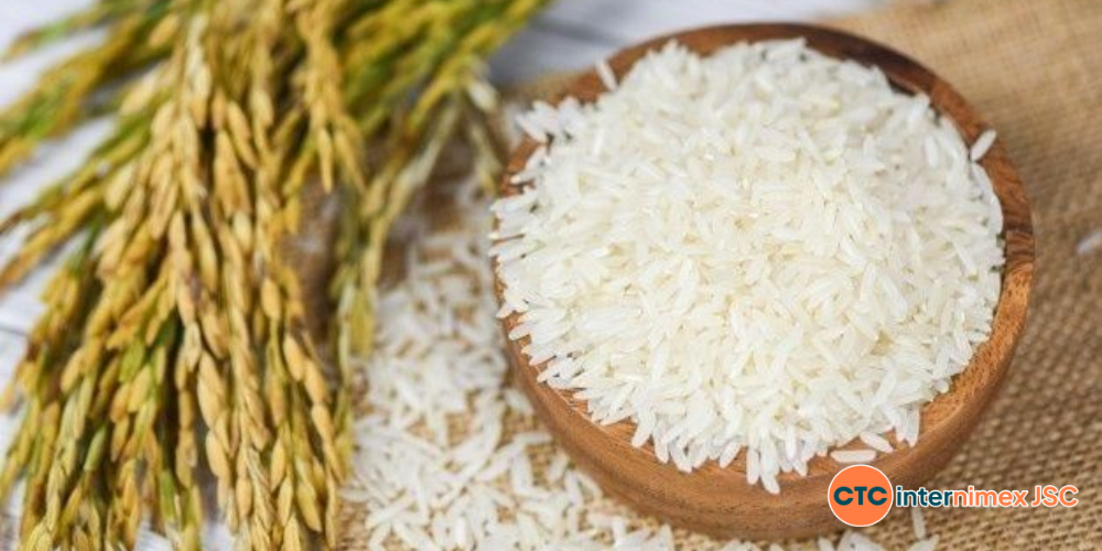 Vietnam-s-Sustainable-Rice-Revolution-A-Strategic-Blueprint-for-Global-B2B-Importers-1.png