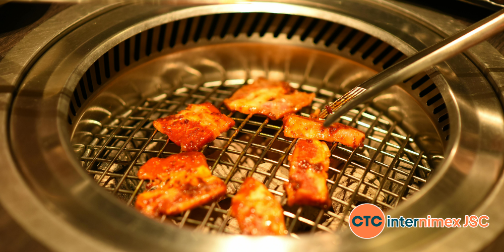 Wholesale-BBQ-Charcoal-Premium-Clean-Supply-from-Vietnam-2.png