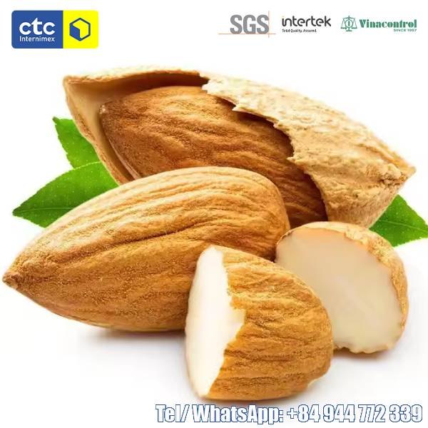 Natural Almond Nuts