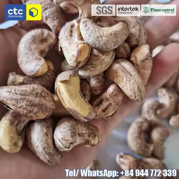 Roasted Salted Cashew Nuts A180 A240 A320