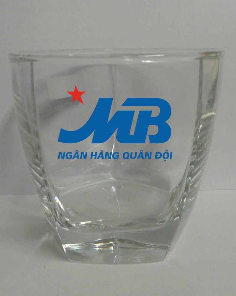 Cốc in logo Ngân Hàng Quân Đội MB