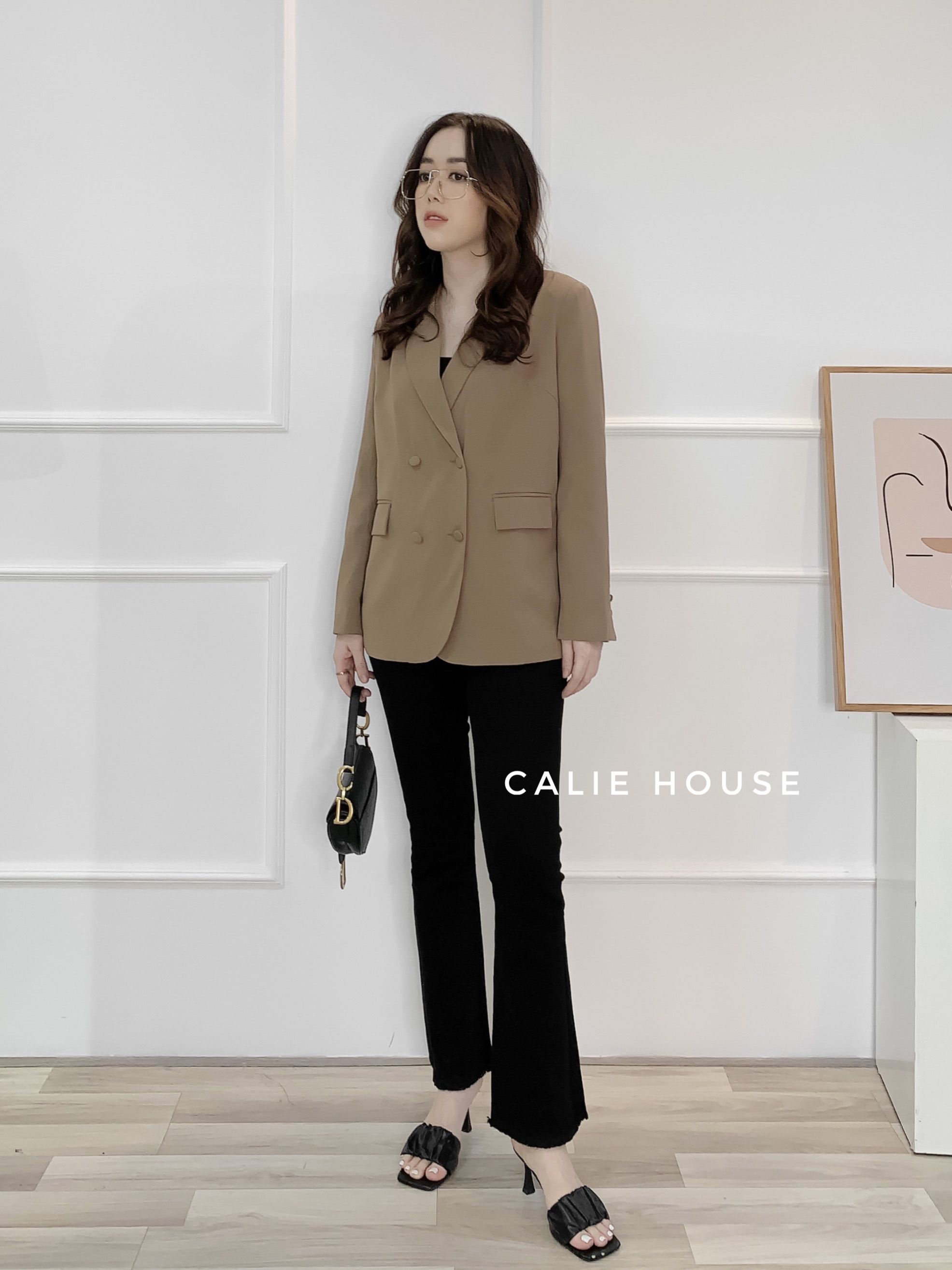 Áo vest cúc bọc thanh lịch