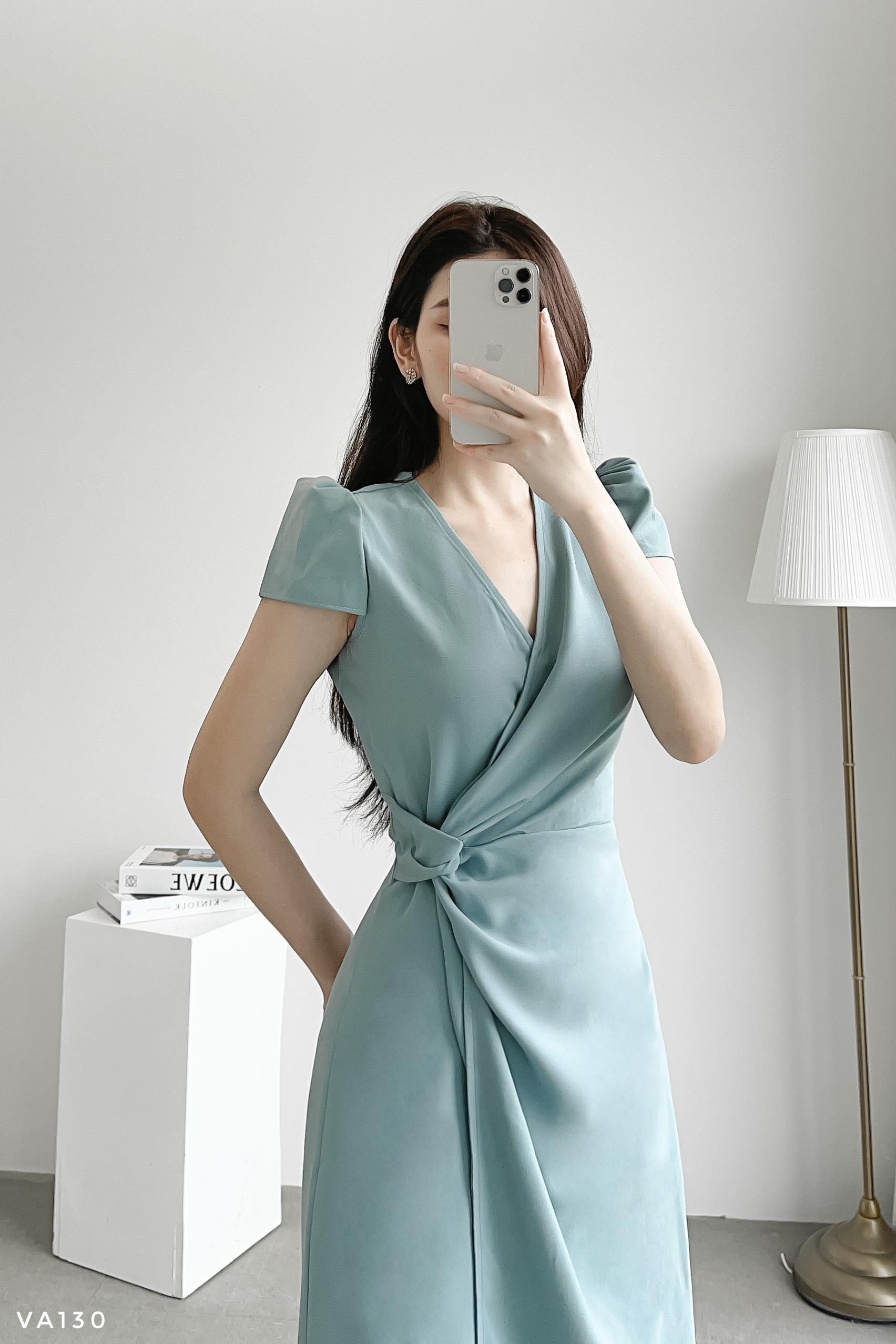Váy dáng A eo cách điệu tôn dáng