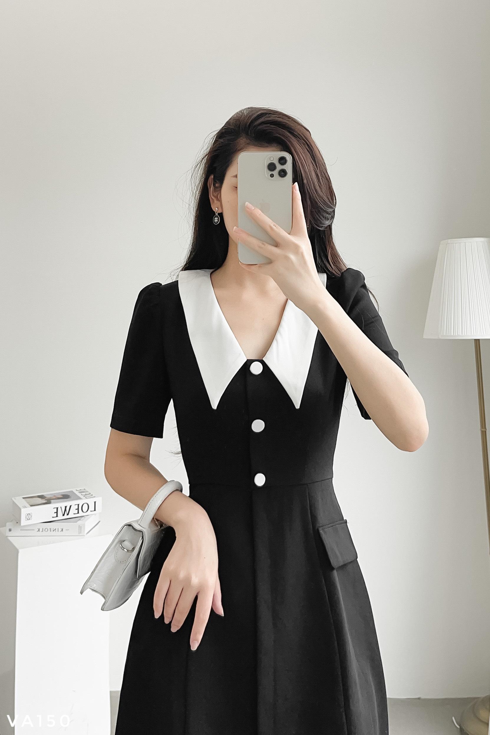 Váy dáng A phối cổ đính cúc đá sang chảnh