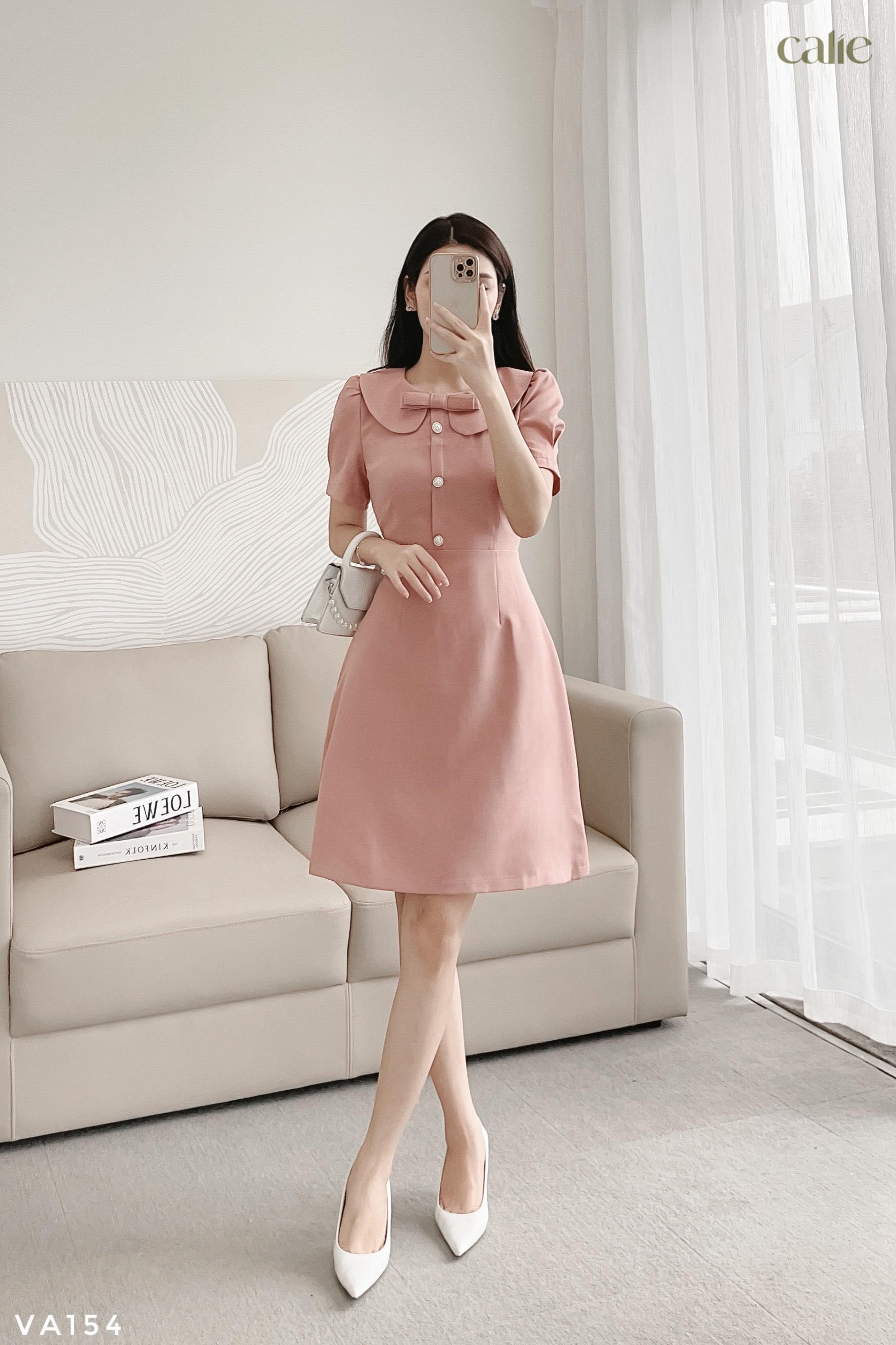 Váy dáng A tay bồng cổ sen nữ tính